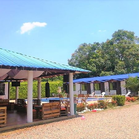 Cabanas El Saman Villavicencio Apiay المظهر الخارجي الصورة