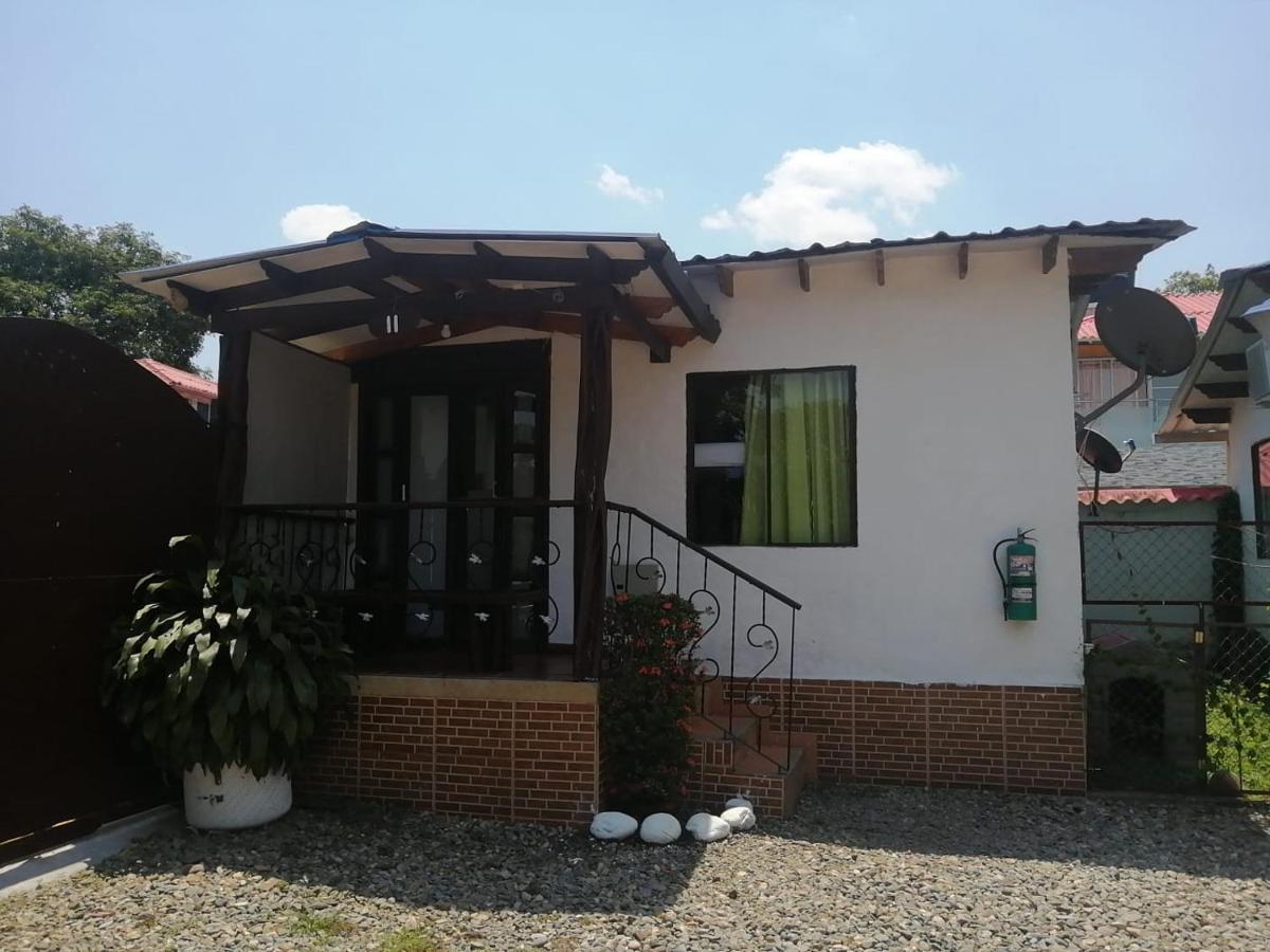 Cabanas El Saman Villavicencio Apiay المظهر الخارجي الصورة
